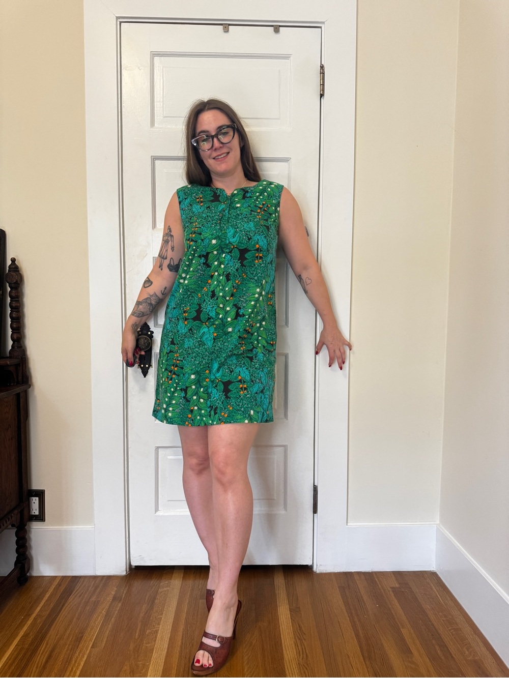 70s Vintage Hawaiian Floral Mini Dress Sz M - Picture 1 of 7